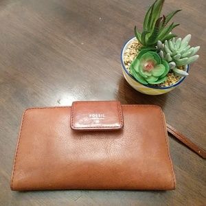 Gently used Fossil wallet